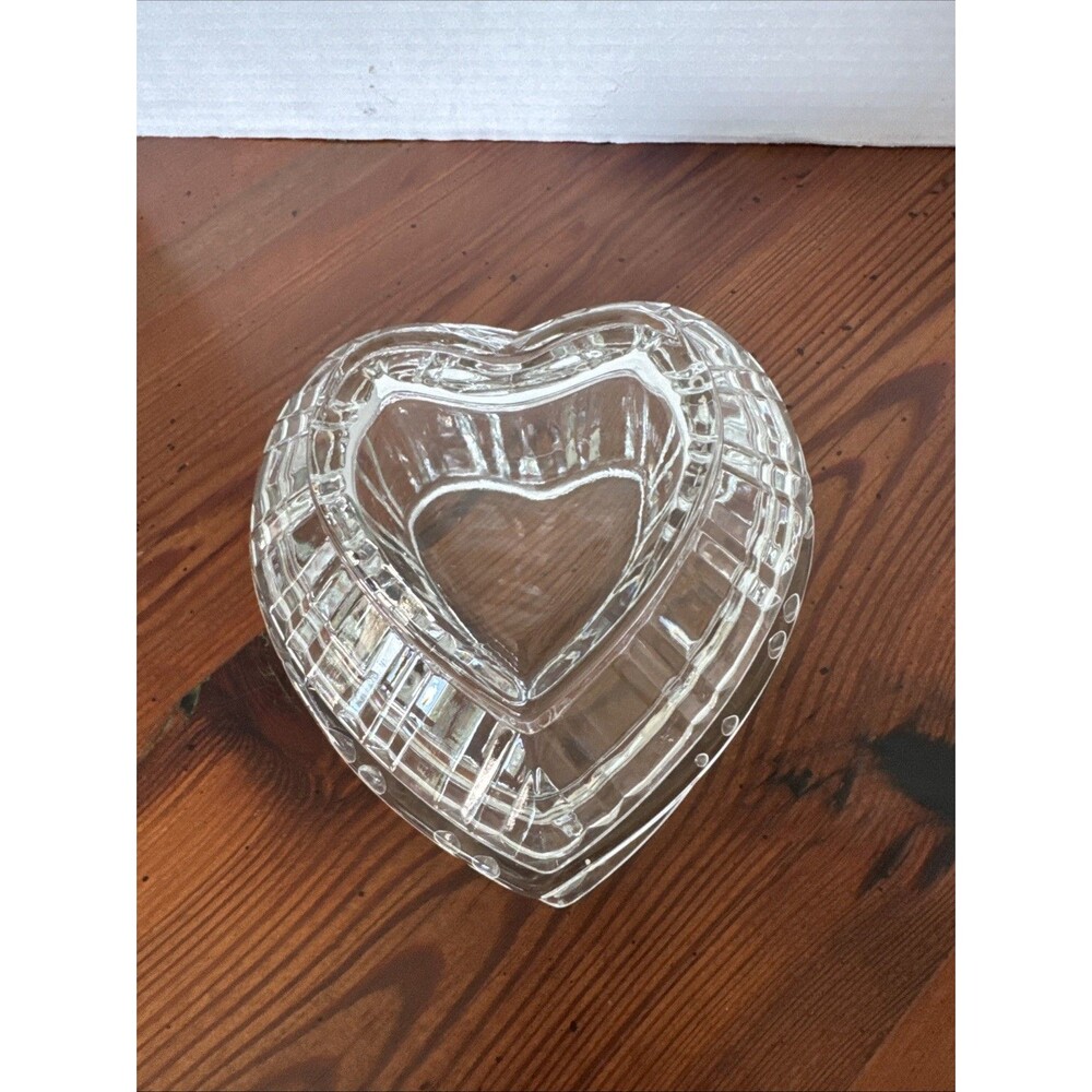 Vintage Leaded Glass Homco Clear Heart Box with Lid-Heavy Crystal